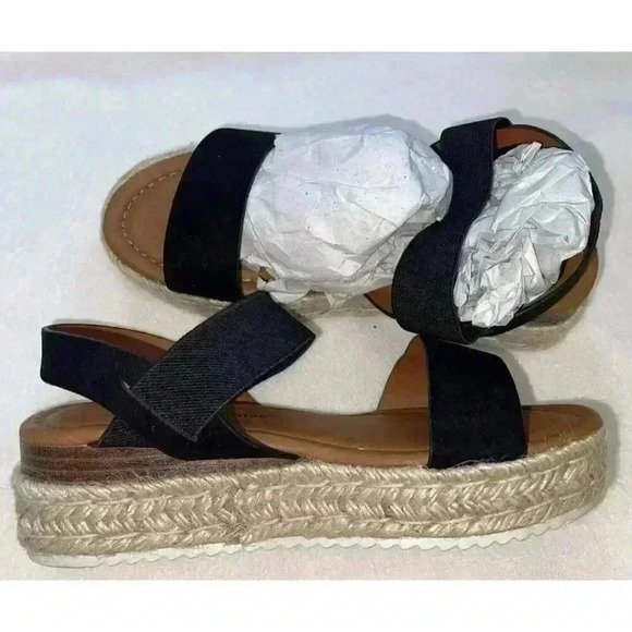 Pierre Dumas Low Platform Strappy Sandal - Picture 8 of 8